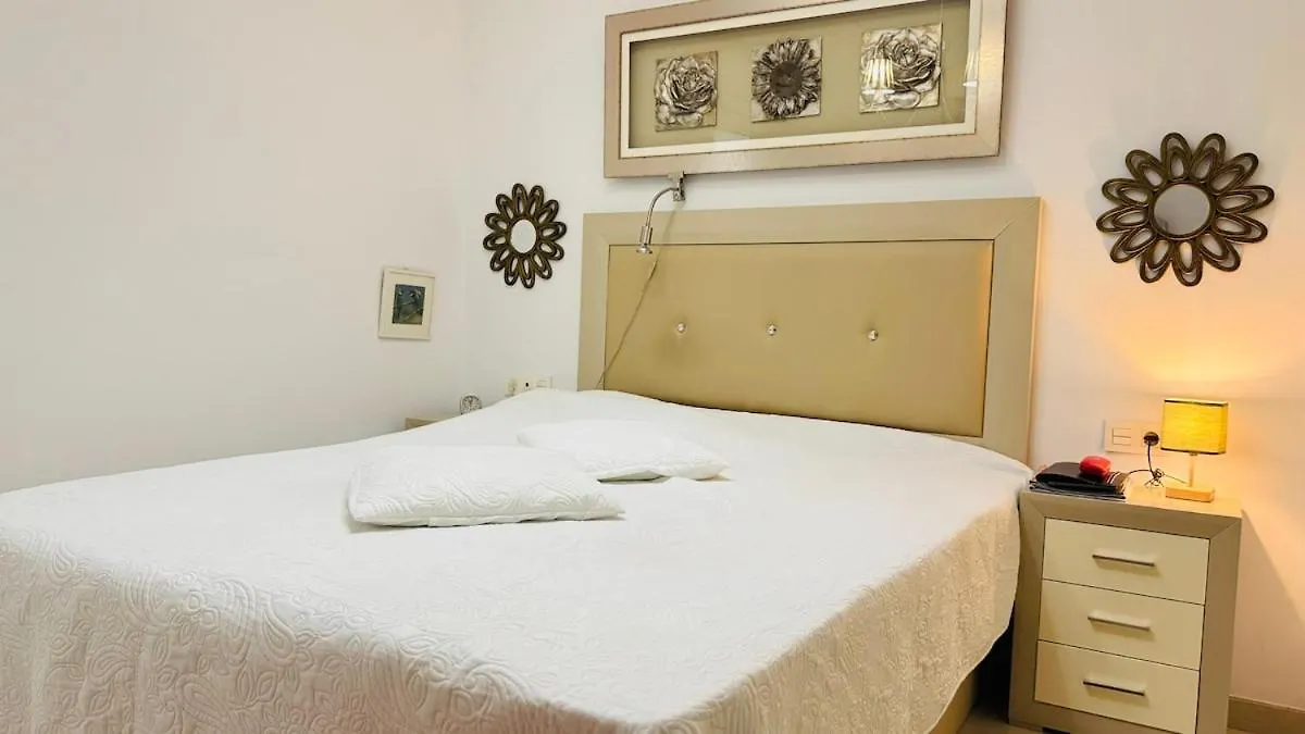 Room City Estepona Plaza Flores 0*,  Spain